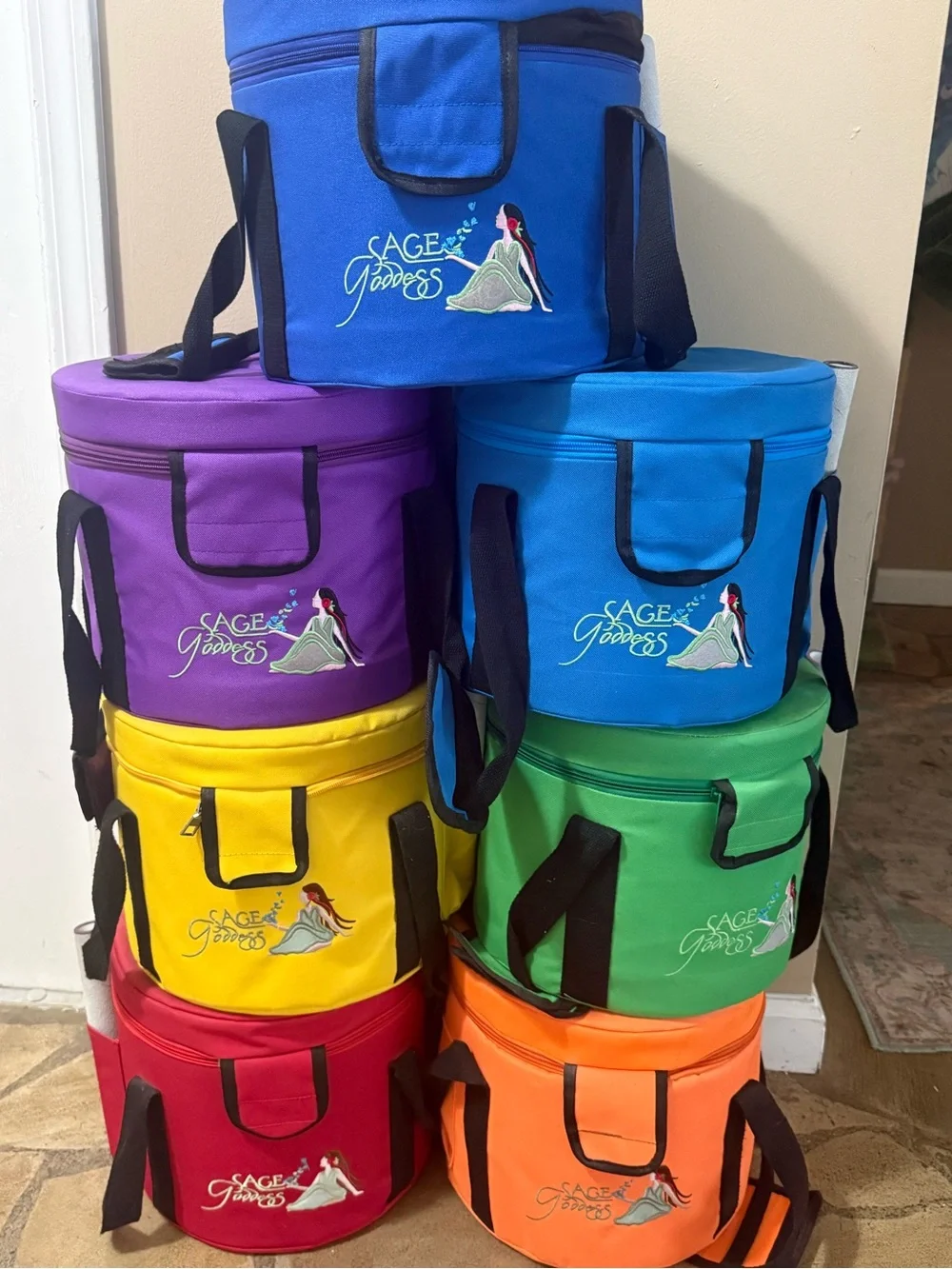 Sage goddess Crystal singing bowls full set w insulated shoulder strap totes
